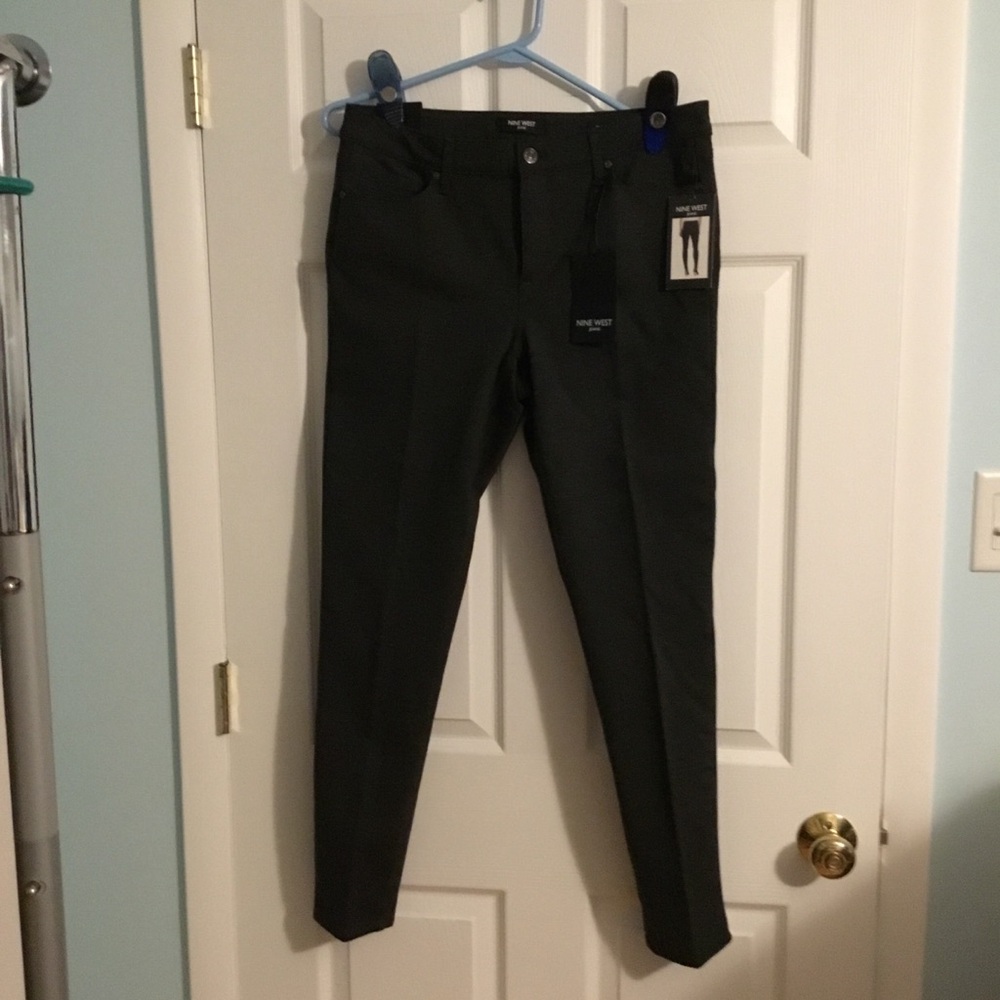 Nine West Skinny Jeans  Heather Grey Color NWT